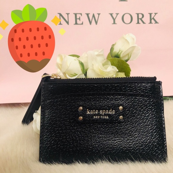 kate spade Handbags - 🤖 Kate Spade wallet ID holder